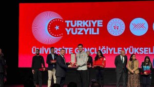 ERÜ'ye FISU'dan üç ödül birden