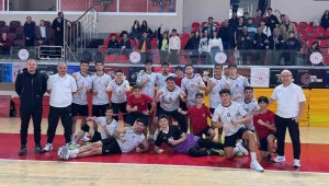 Kayseri Elit Voleybol'dan muhteşem geri dönüş