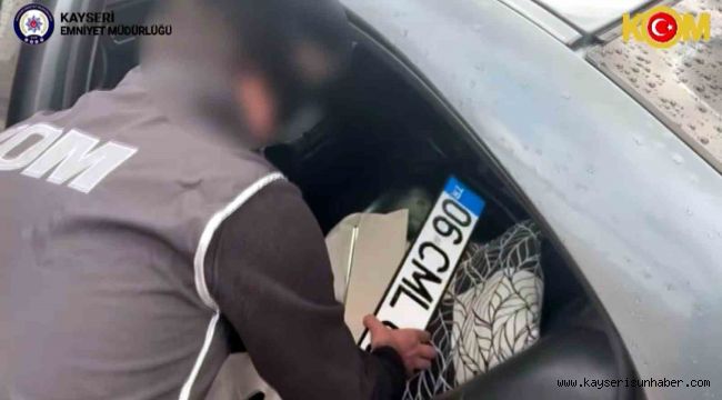 Kayseri'de sahte plaka operasyonu: 2 gözaltı
