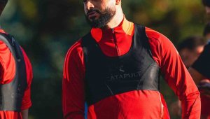 Kayserispor'da Bannesser sakatlandı