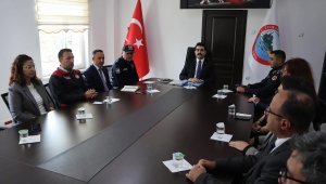 Tomarza Kaymakamı Selim Eser görevine başladı