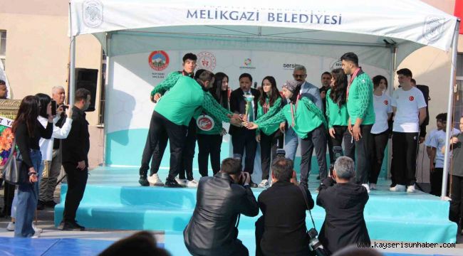 62. ERVA Spor Okulu açıldı