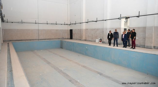 Altınoluk Sosyal Yaşam Merkezi'ni inceleyen Büyükkılıç, "Projemiz tamamlanma aşamasında"