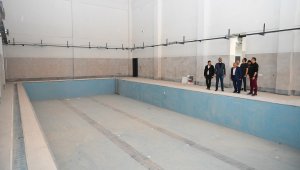 Altınoluk Sosyal Yaşam Merkezi'ni inceleyen Büyükkılıç, "Projemiz tamamlanma aşamasında"