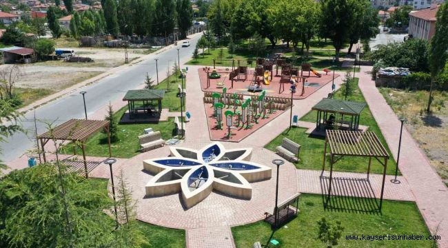 Başkan Çolakbayrakdar: "Kişi başına 17,60 metrekare yeşil alan, 530 park ve 965 bin ağaçla geleceğe nefes, şehre oksijen"