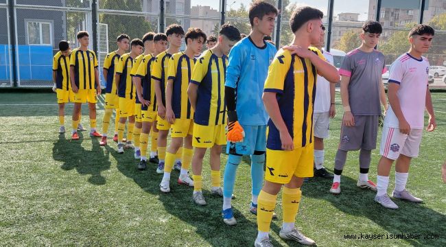 Gelişim Ligi U-16: Talas Belediyespor: 1 - Alkulaspor: 3