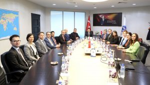 Görevden dönen ticaret müşavirleri sanayicilerle tecrübelerini paylaştı