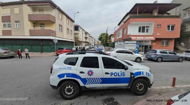 Husumetlisine pusu kurdu, başka birini yaraladı