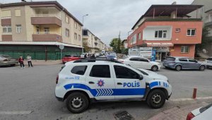 Husumetlisine pusu kurdu, başka birini yaraladı