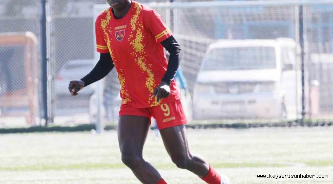 Kafayat Atoke Başhıru, 3 maçta 9 gol attı