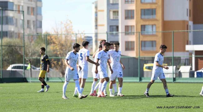 Kayseri Atletikspor ilk mağlubiyetini aldı