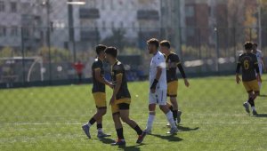 Kayseri Atletikspor kayıpsız ilerliyor