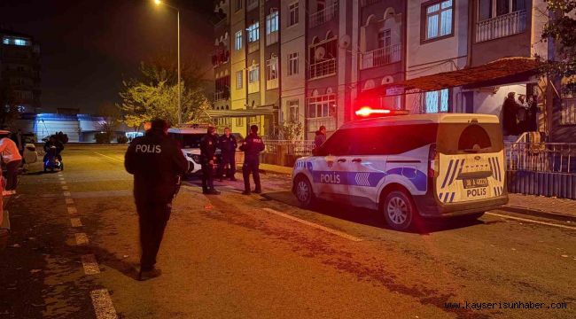 Kayseri'de 4. kattan düşen genç kız ağır yaralandı