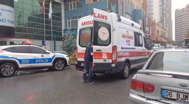 Kayseri'de bıçaklı kavga: 1 yaralı