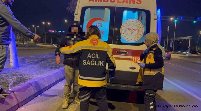 Kayseri'de gündüz saatlerinde intihara kalkışan şahıs refüjde yatarken bulundu