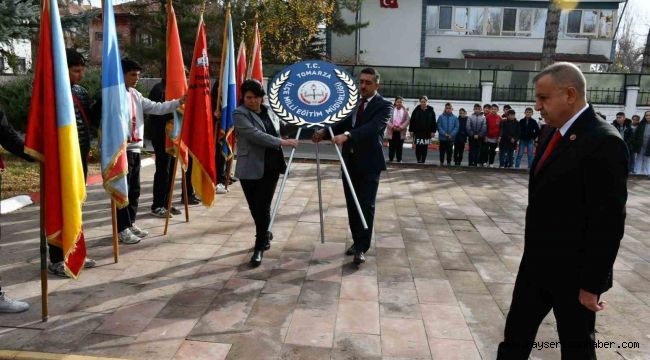 Tomarza'da Öğretmenler günü kutlandı