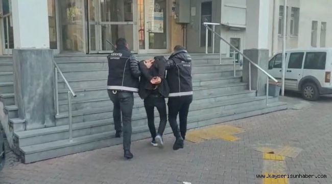 15 farklı ilde 20 kez aranma kaydı bulunan şahıs yakalandı