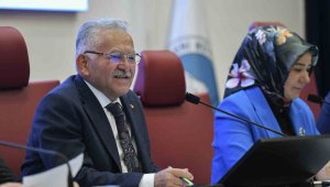 Başkan Büyükkılıç, Kasım ayında medyanın en çok konuştuğu 4. büyükşehir belediye başkanı oldu