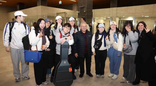 Başkan Büyükkılıç müjdeyi verdi: Kayseri Havalimanı başmüdürlük statüsüne kavuşuyor