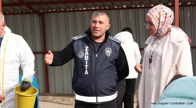 Bünyan'da öğrencilerden sokak hayvanları için anlamlı etkinlik