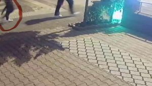 Gece yarısı çiğ köfte dükkanını kurşunlayıp, kaçtılar