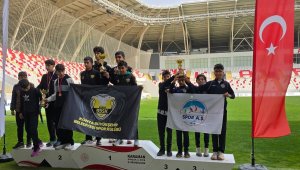 Kayseri Spor A.Ş. Karaman'dan madalyalar ile döndü