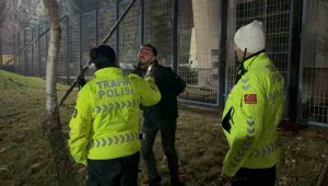 Kayseri'de polisin 'dur' ihtarına uymayarak, kaçan alkollü sürücü alkometreyi üflememek için direndi