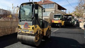 Kepez'de konforlu ulaşım için yoğun asfalt mesaisi