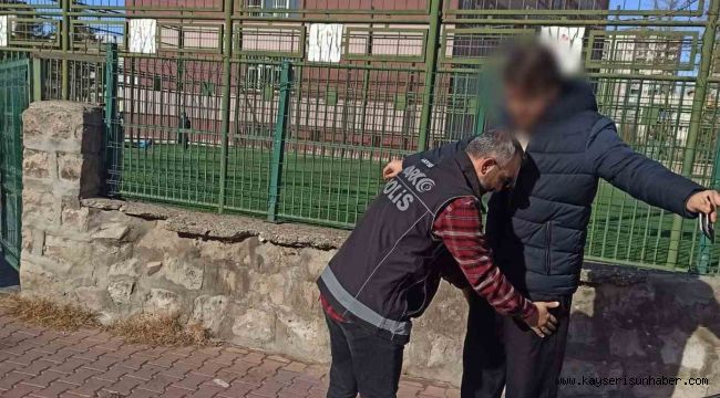 Narko-Okul uygulamasında 19 şahıs sorgulandı