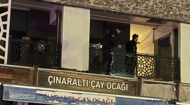Oyun salonunda çıkan kavga kanlı bitti: 1 ağır yaralı