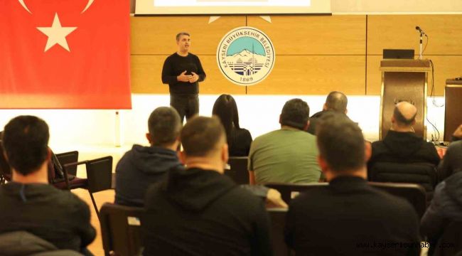 Spor A.Ş. personeline güvenli spor tesisleri için ilk yardım eğitimi