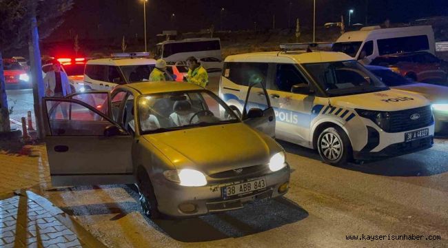 Uygulama yapan polise çarpıp, kaçan şahıs tutuklandı