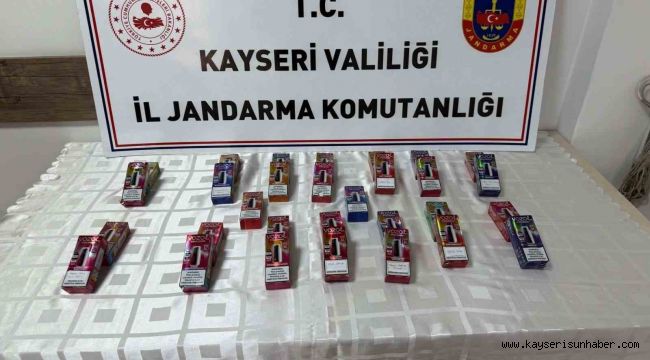 Yol kontrolünde 930 paket kaçak sigara ele geçirildi
