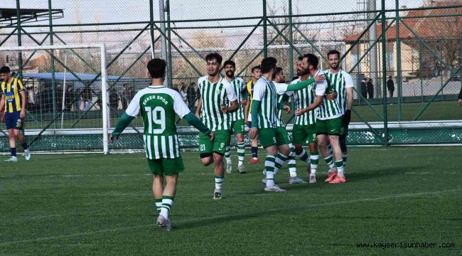 Zirvede Şekerspor damgası